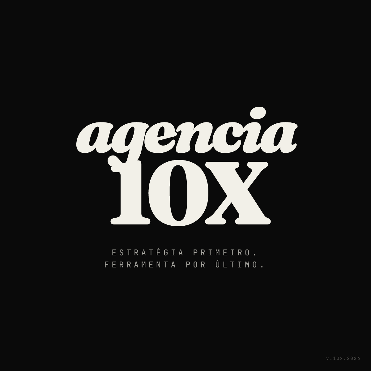 Wordmark + Claim Estrategia